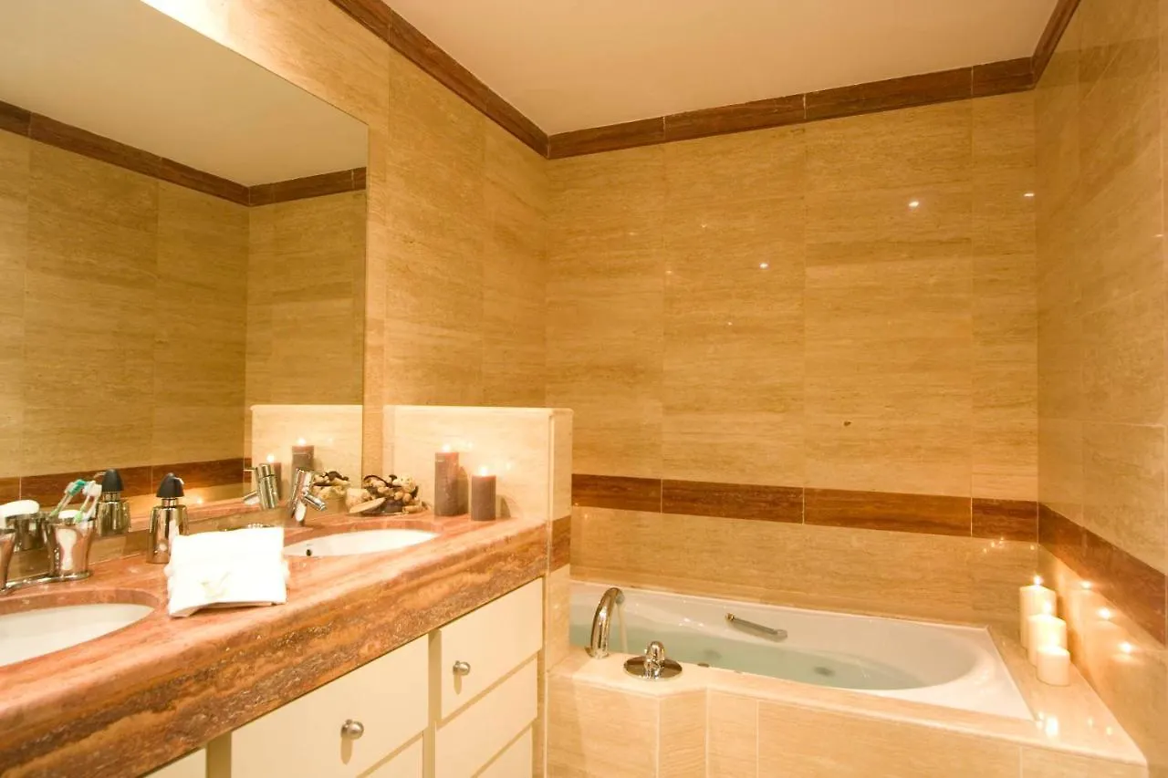 Apt 322 Heaven Beach Apartments, Guadalmansa Playa Estepona 0*,  Spain